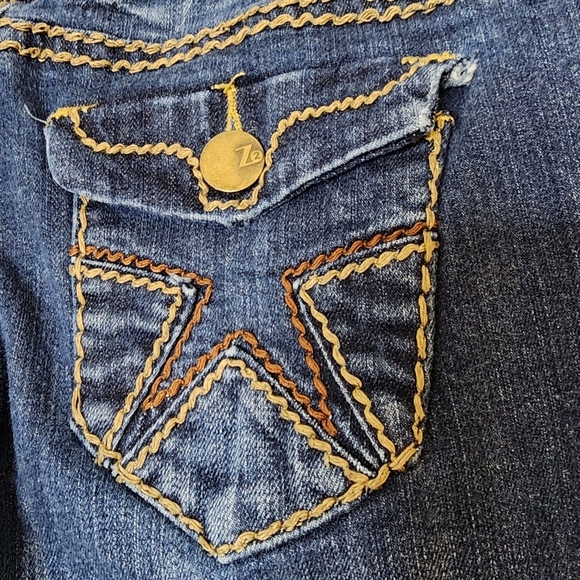 ZCO Womens Bootcut Jeans Thick Stitched Back Pocket Mid Rise Distressed Bohemian - Picture 11 of 13